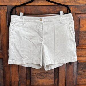 Tommy Bahama Khaki Shorts - EUC - Size 14